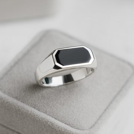 Black Enamel Men's Ring in pure silver