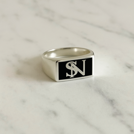 Black Enamel Men's Ring in pure silver