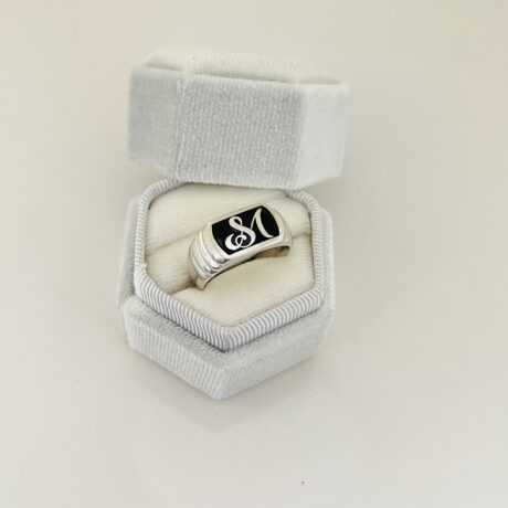 Black Enamel Men's Ring in pure silver