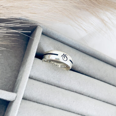 Black Line Men's Ring in pure silver